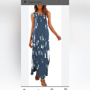 Elegant Blue and White Maxi Dress by Hount size large